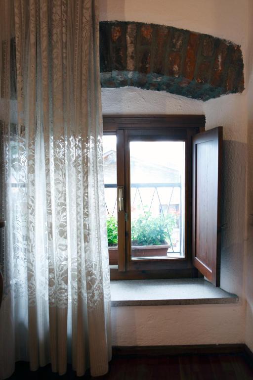 Hotel Cecchin Аоста Номер фото