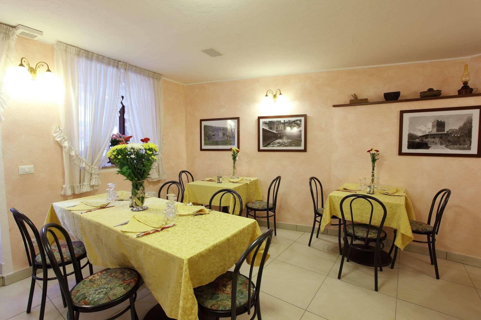 Hotel Cecchin Аоста Экстерьер фото